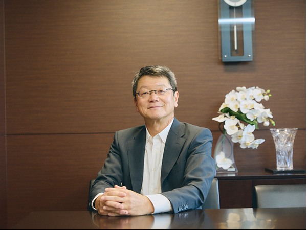 代表取締役社長 日高真吾